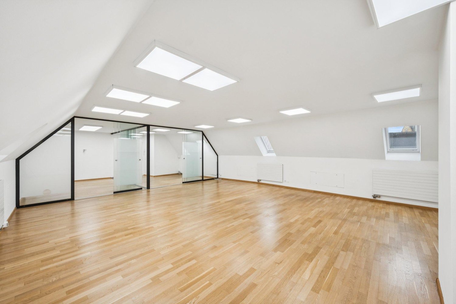 109m² bureau, photo 5 sur 8