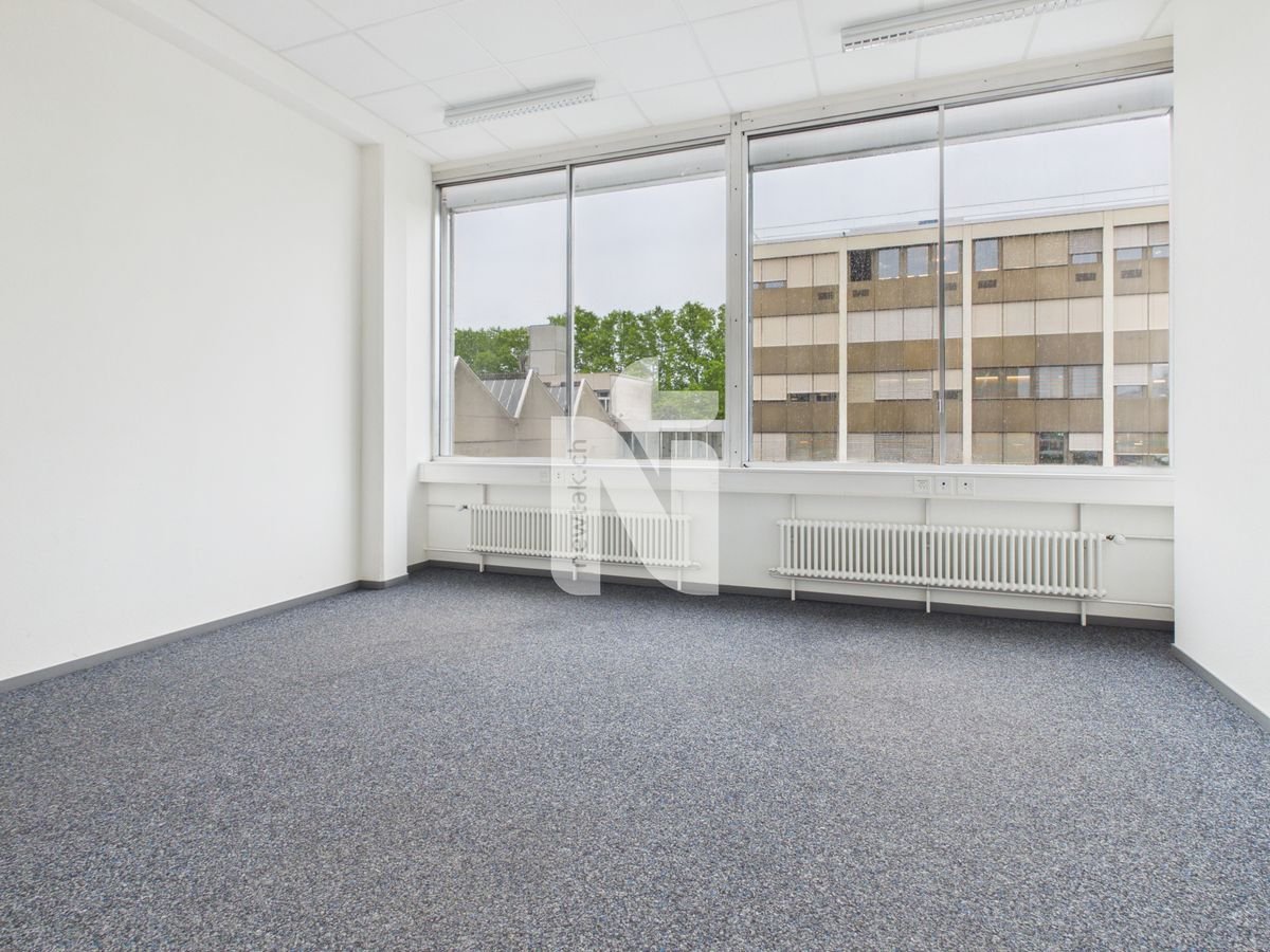 400m² de bureaux