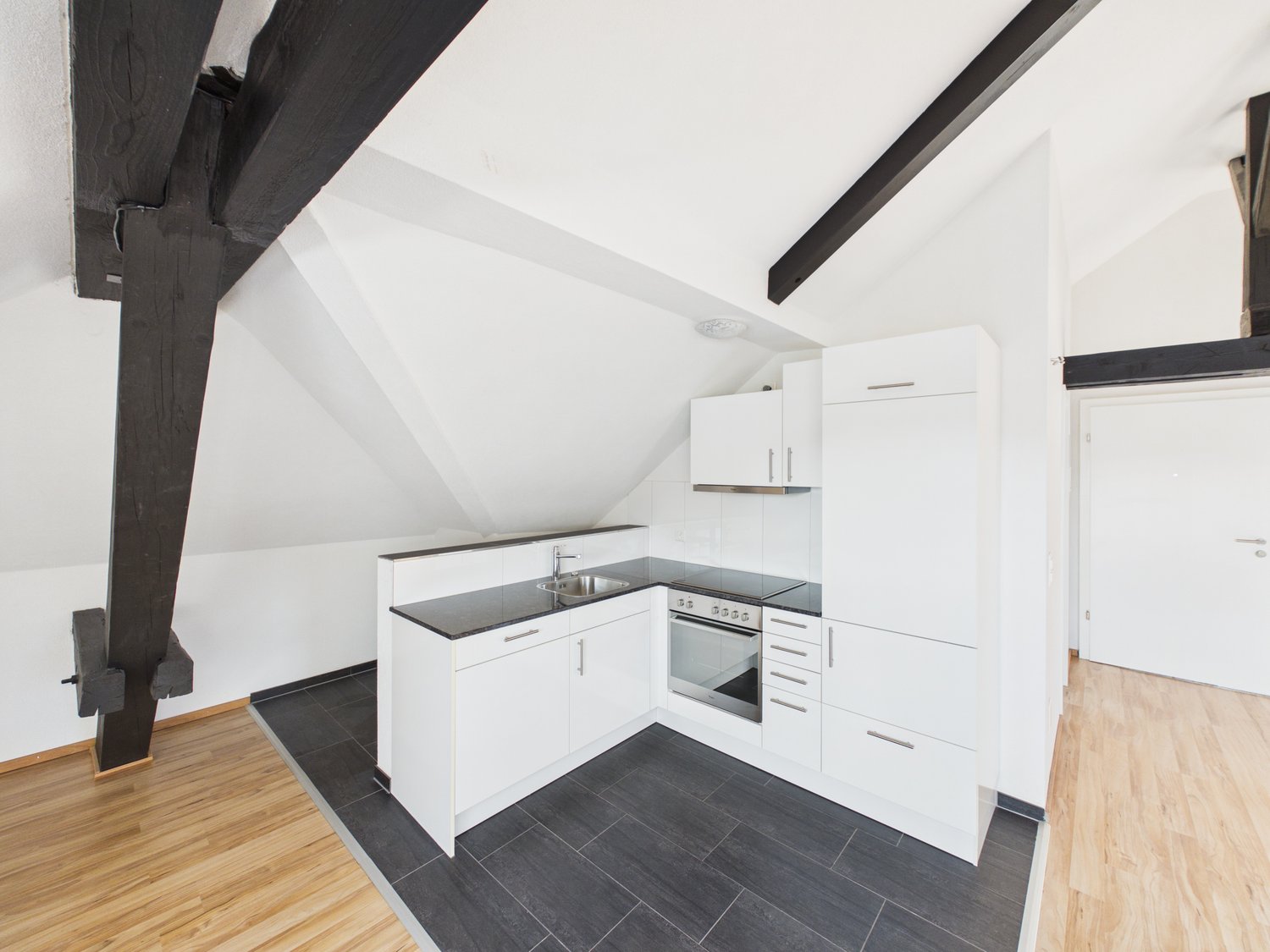 Appartement mansardé de 1 ½ pièce, photo 9 sur 10