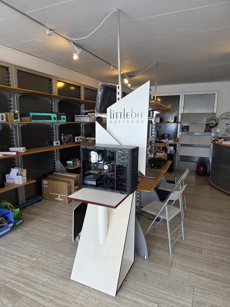 130m² shop, photo 6 sur 8