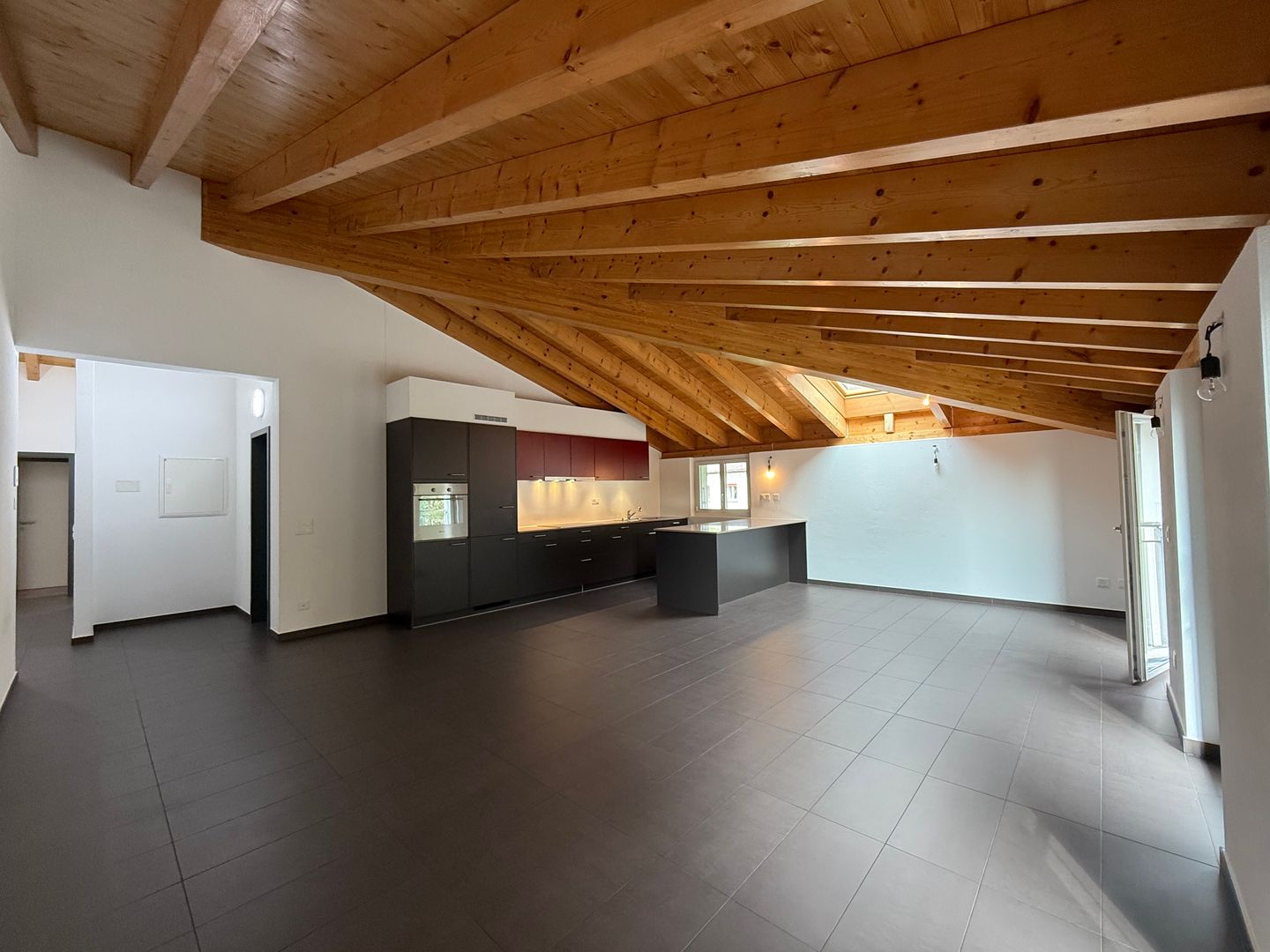 Appartement de 4 pièces, photo 3 sur 10