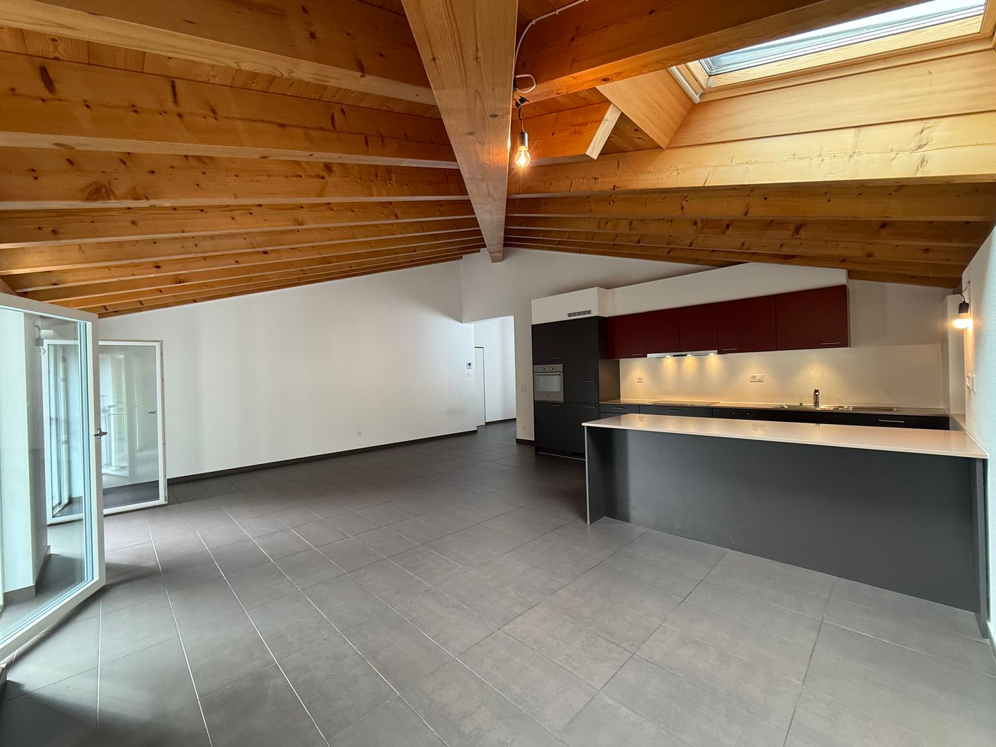 Appartement de 4 pièces, photo 1 sur 10
