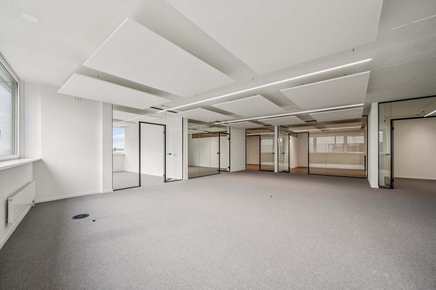 218m² bureau