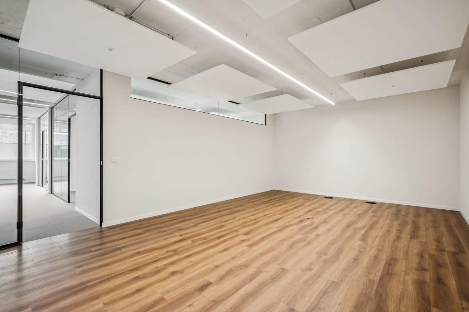 218m² bureau