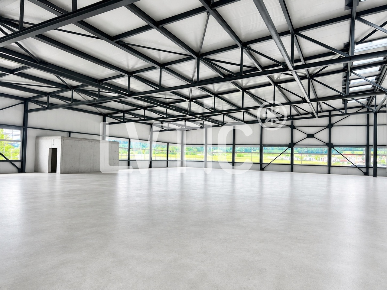 Objet industriel de 6600m²