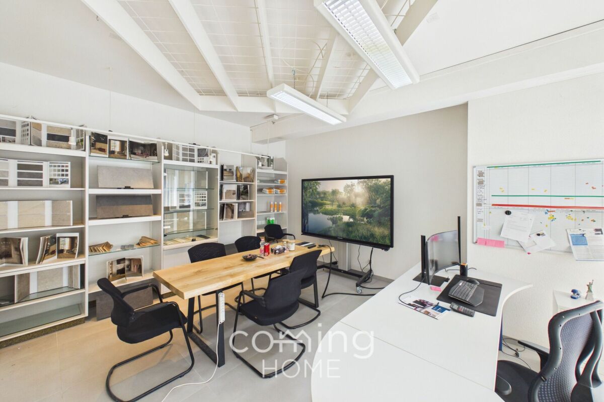188m² commerciale