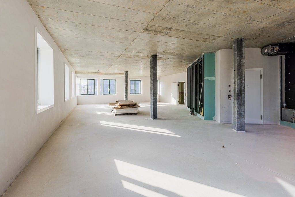 Bureau de 148m², photo 3 sur 5