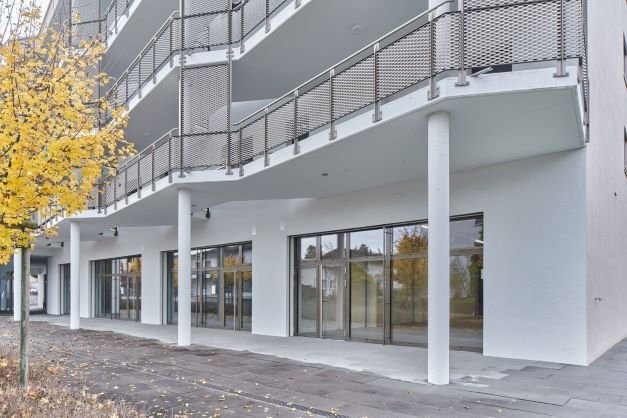 138m² bureau, photo 3 sur 4
