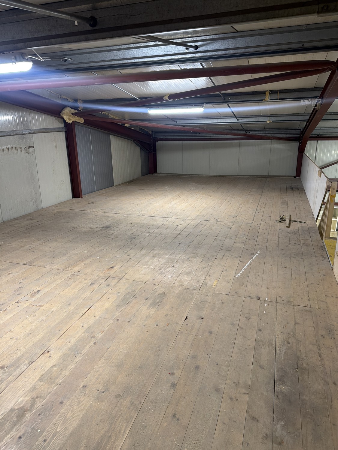 370m² commercial, photo 1 sur 7