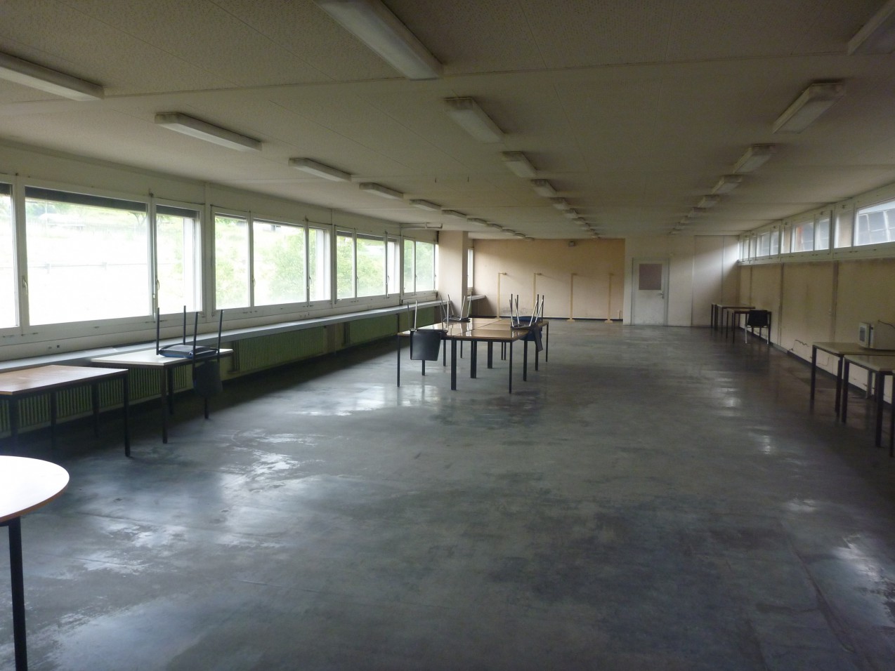 179m² office