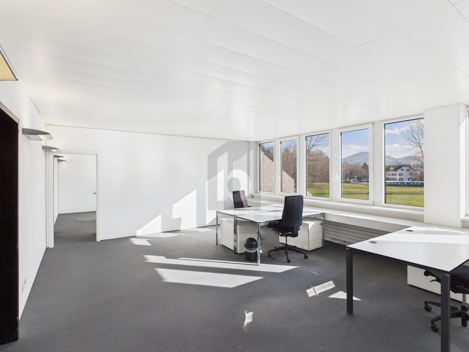 420m² bureau