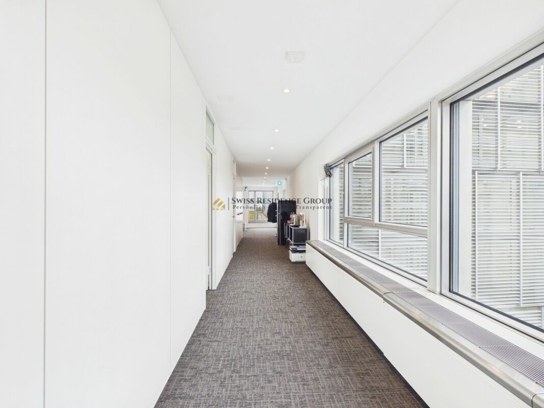 147m² commercial, photo 7 sur 10