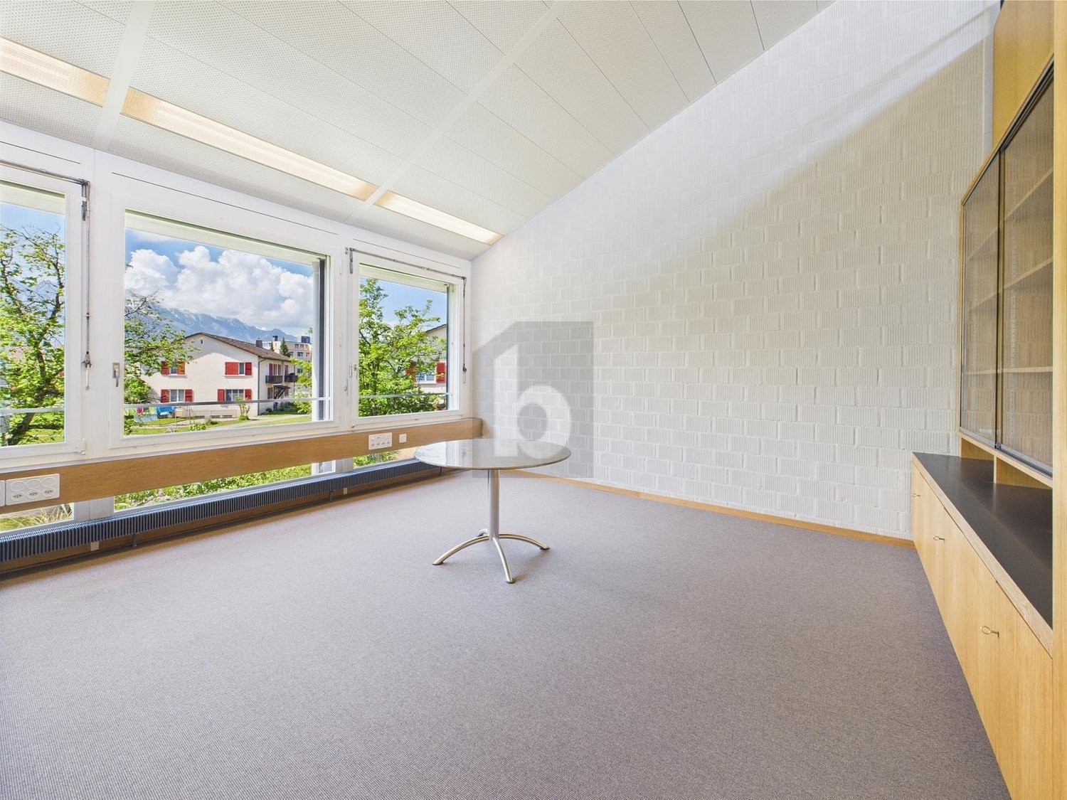 313m² bureau