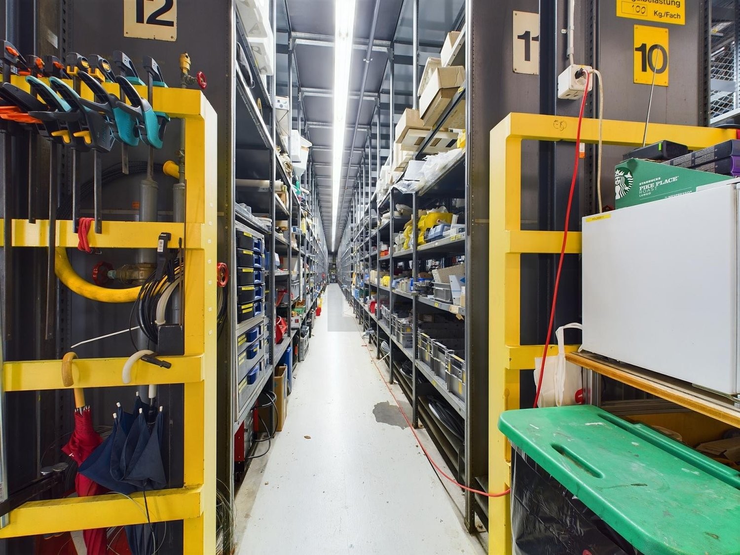 Objet industriel de 950m², photo 4 sur 4