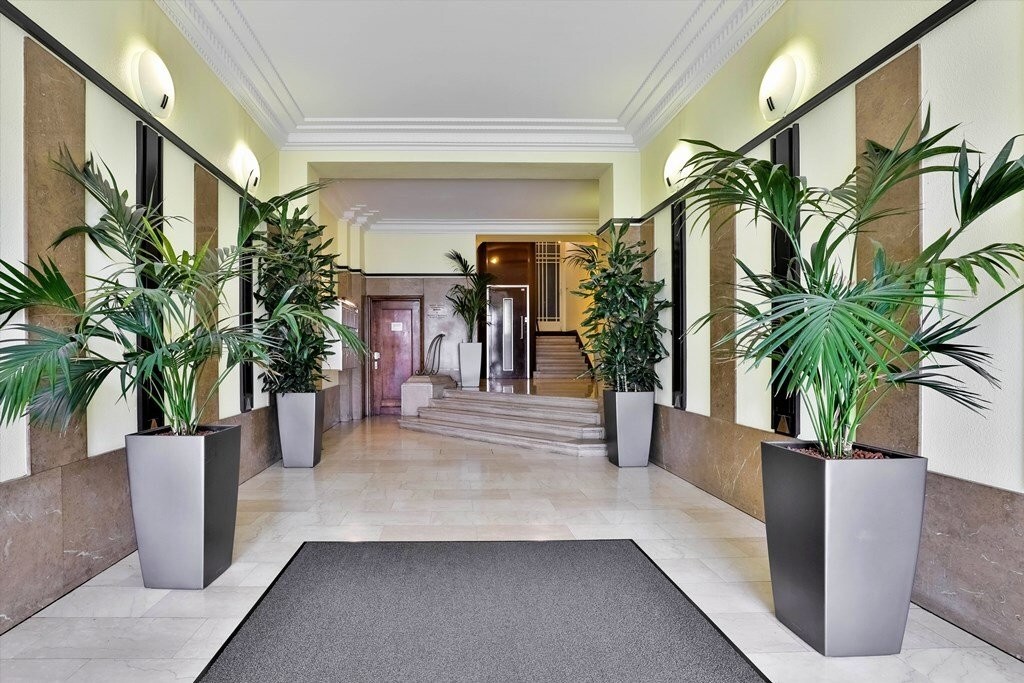 190m² office, photo 2 sur 10