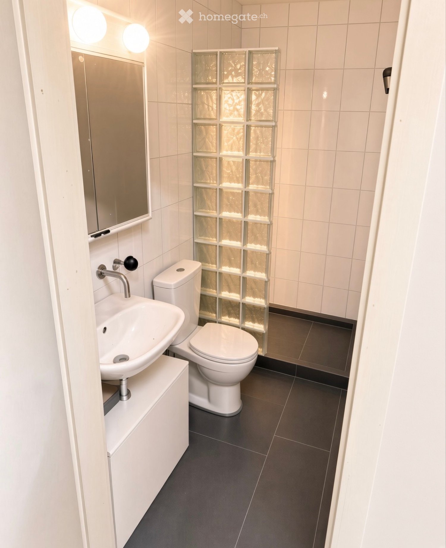 3 rooms apartment