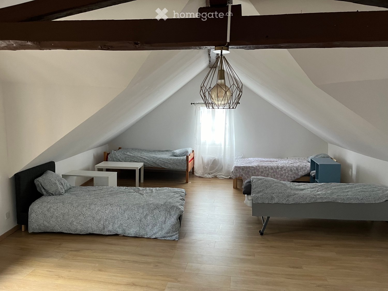 1 room single room, photo 1 sur 5