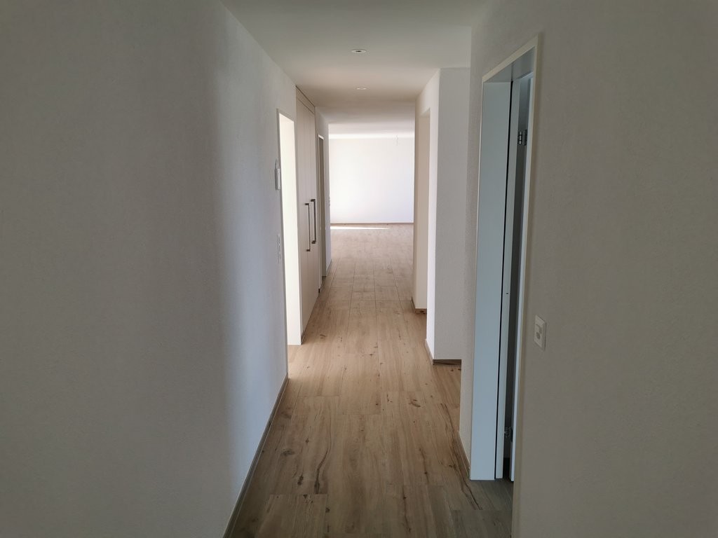 Appartement en attique de 2 ½ pièces, photo 1 sur 10