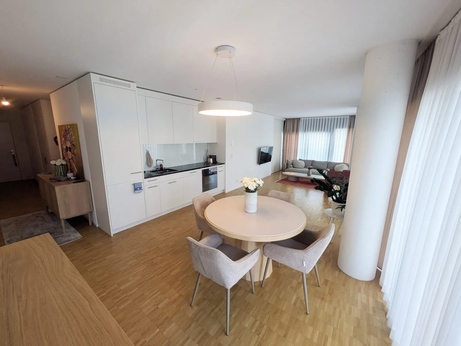 Appartement de 3 ½ pièces, photo 1 sur 10