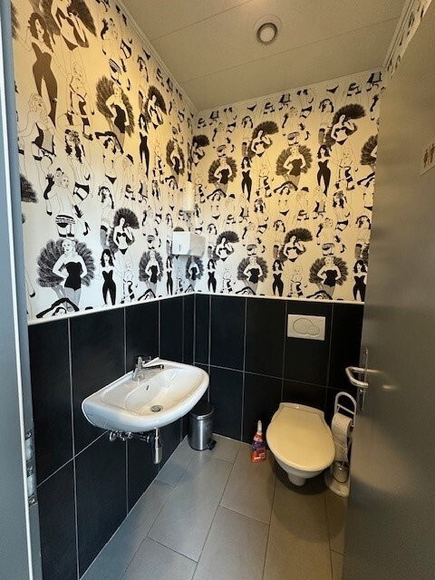 121m² commercial, photo 5 sur 7