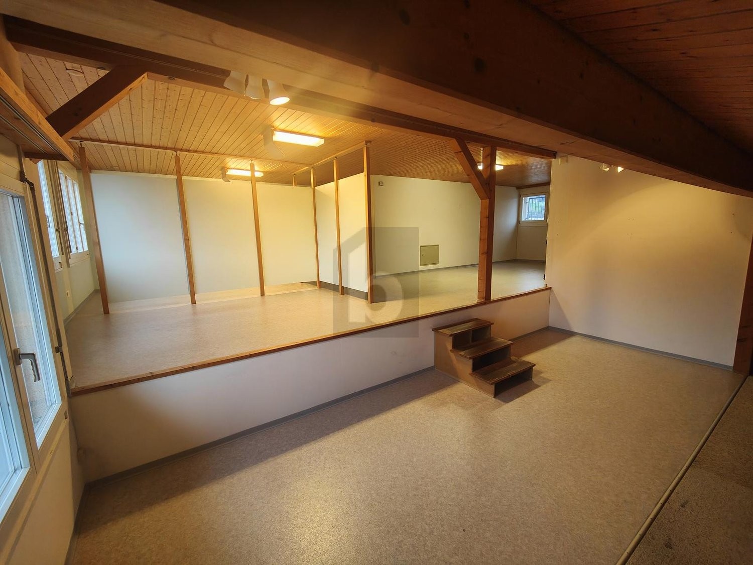 60m² bureau, photo 2 sur 4