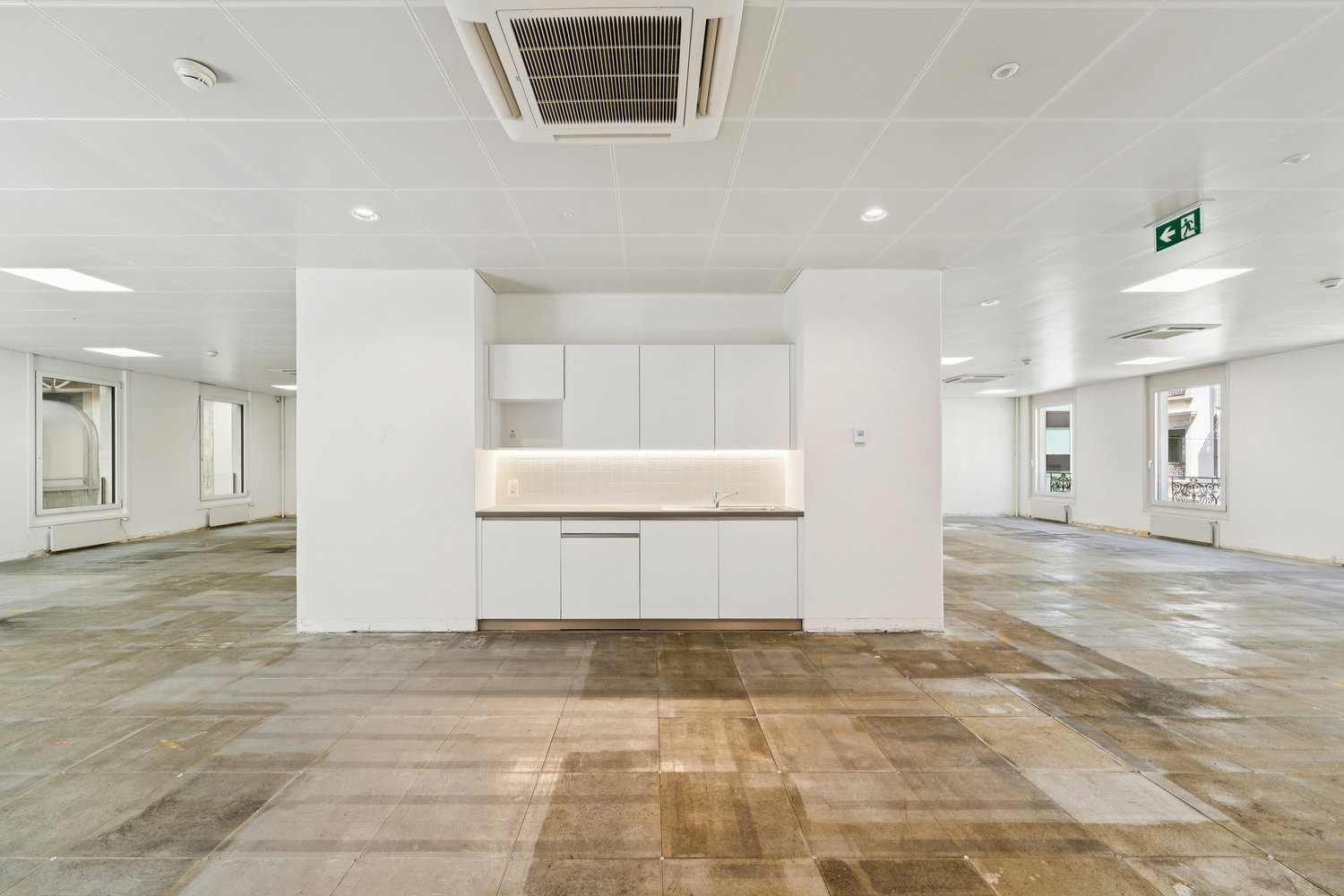 500m² office, photo 6 sur 8