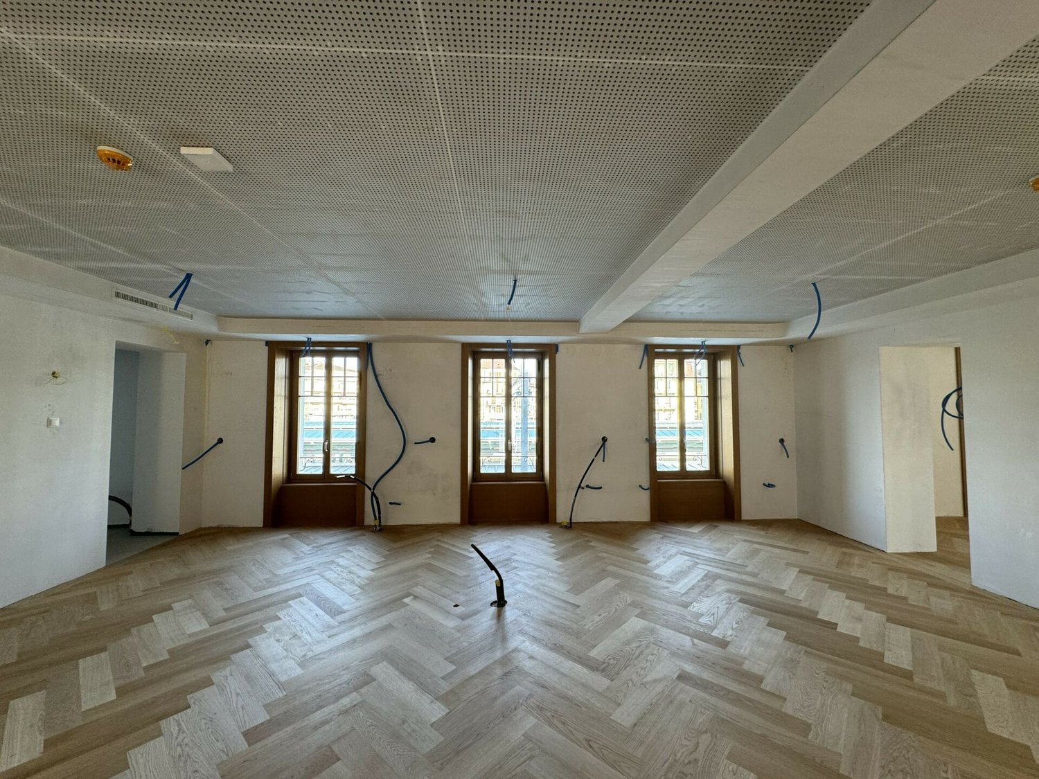212m² restaurant