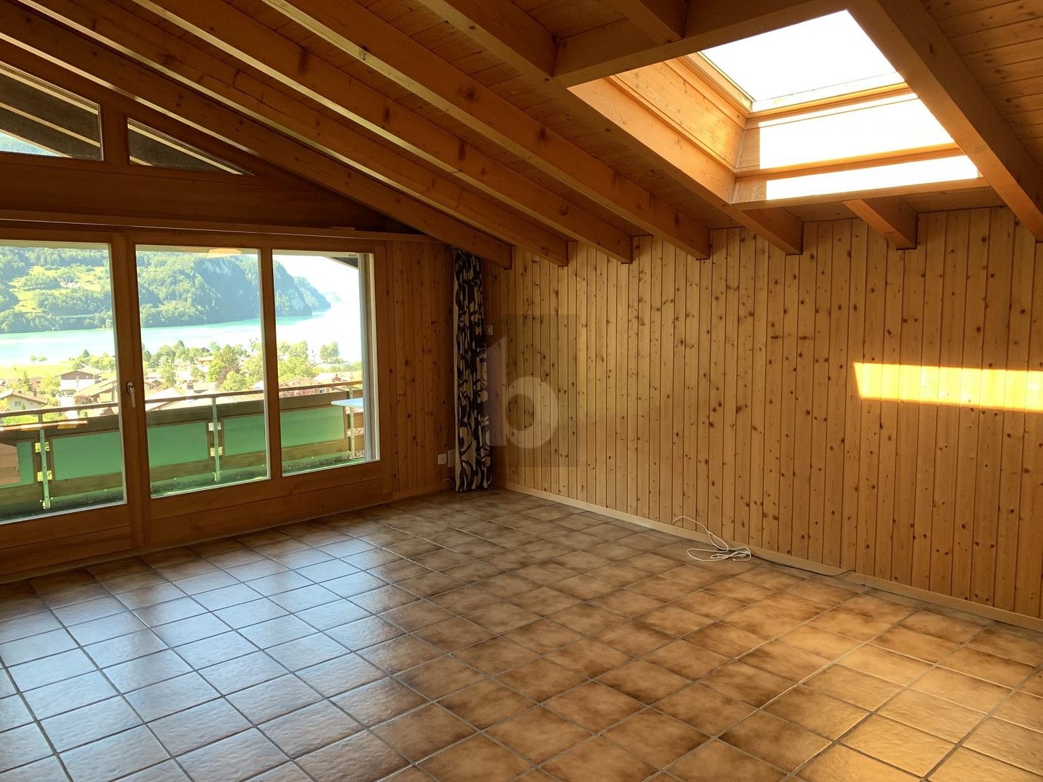 Appartement sous les combles de 4 ½ pièces