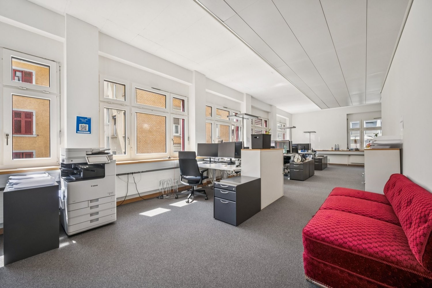 Bureau de 179m², photo 5 sur 10