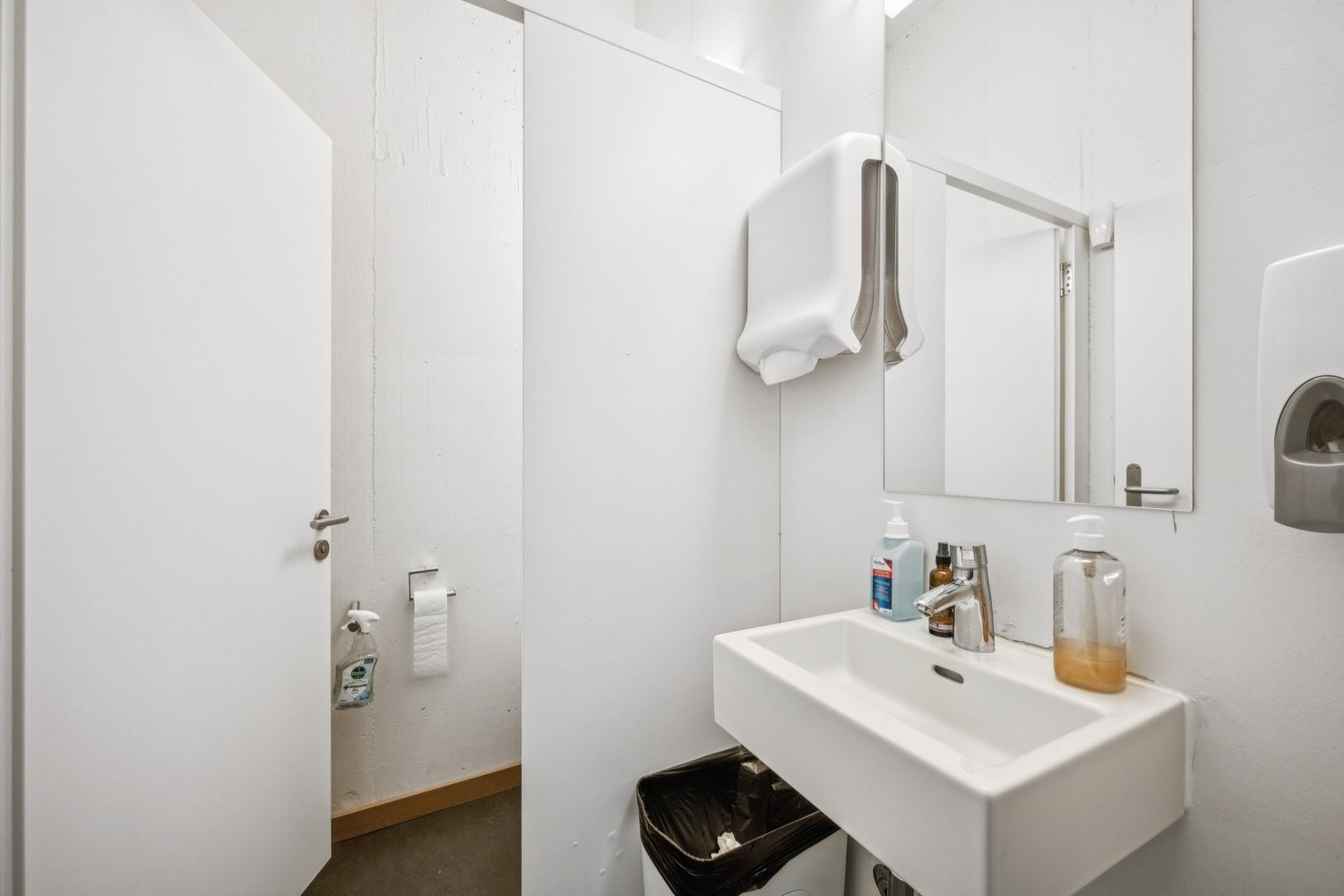 Bureau de 179m², photo 8 sur 10
