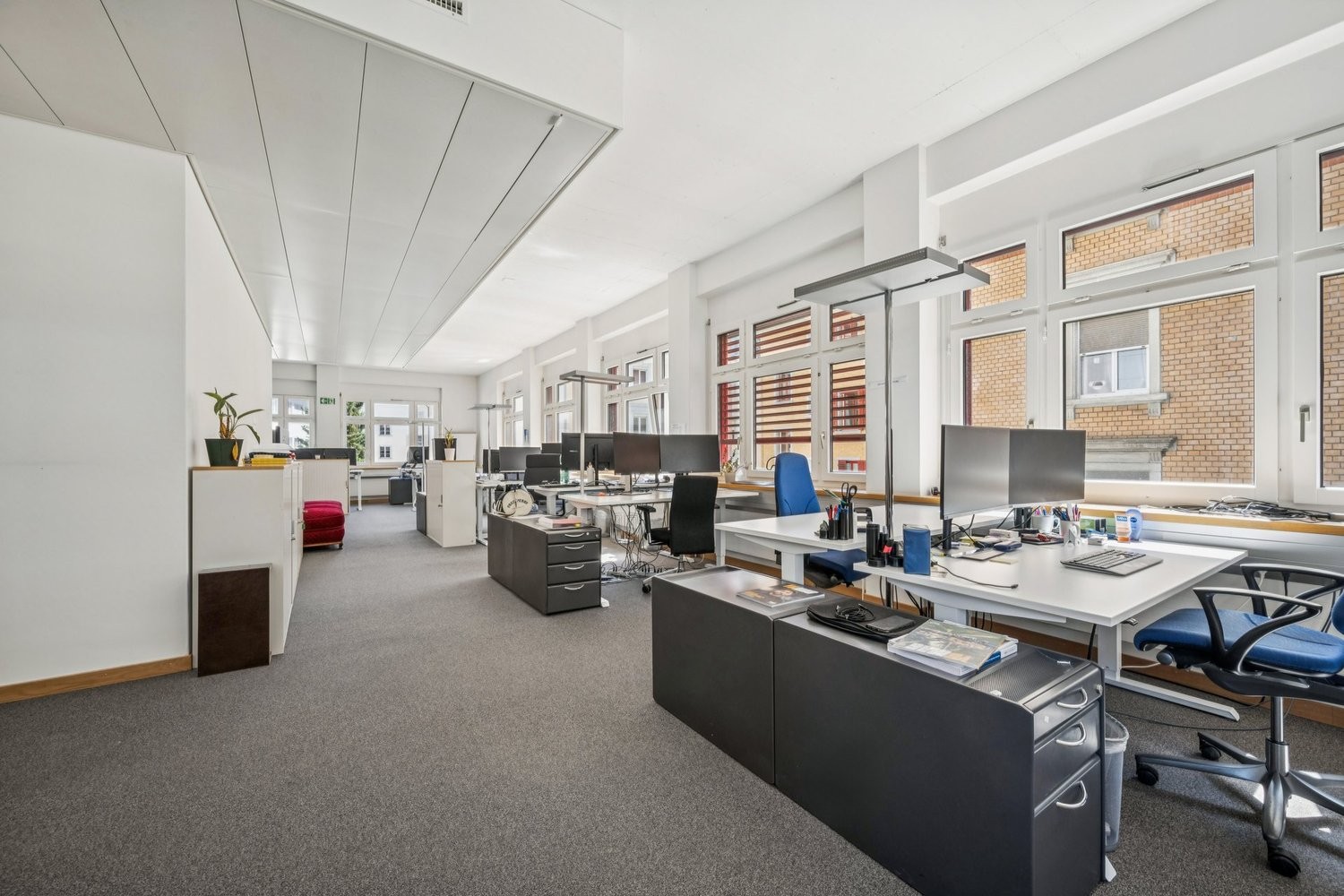 Bureau de 179m², photo 4 sur 10