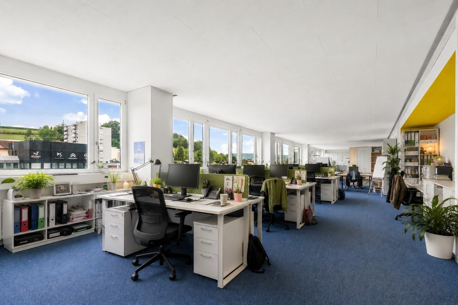 518m² bureau