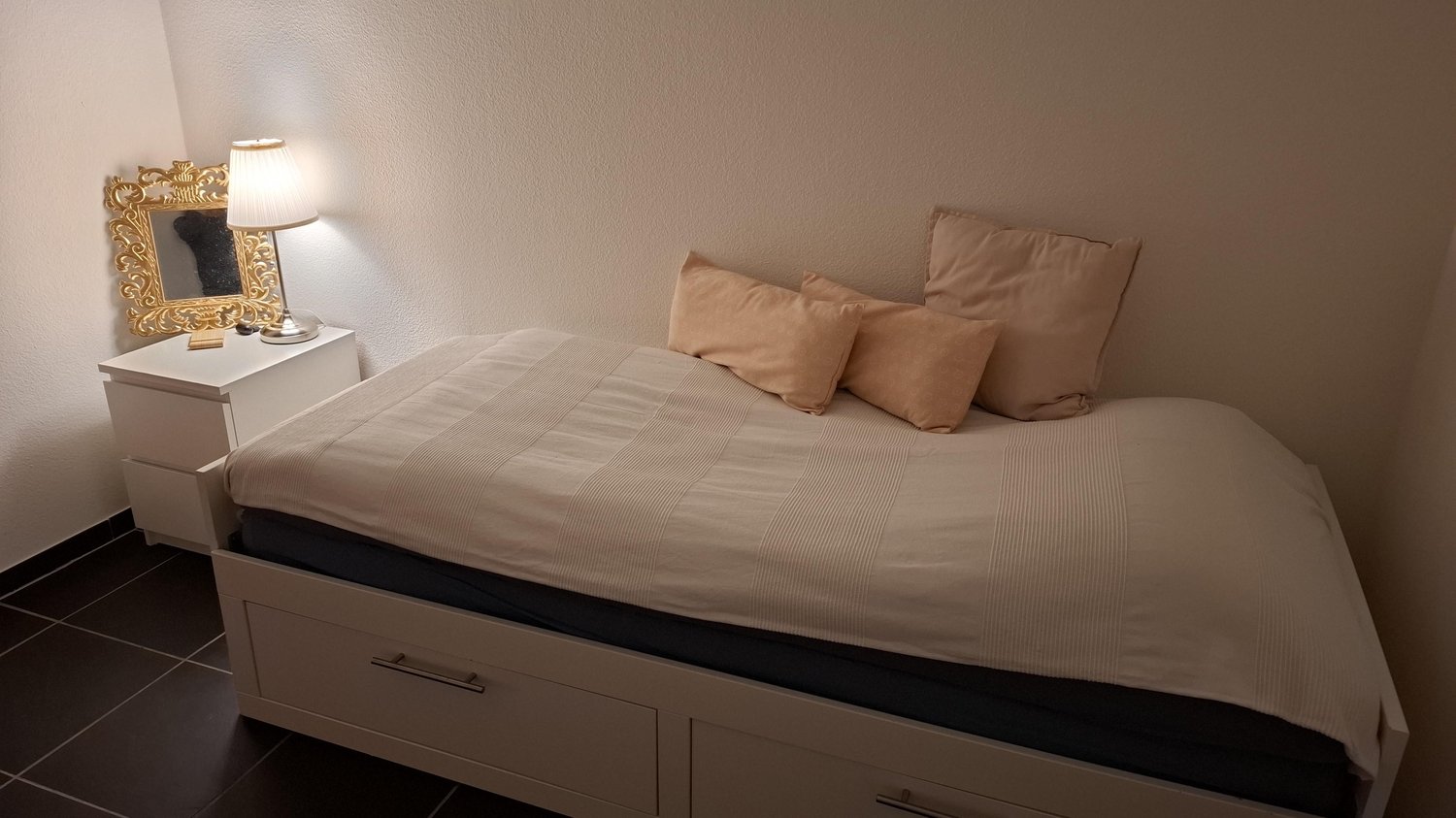 Chambre en colocation, photo 1 sur 2