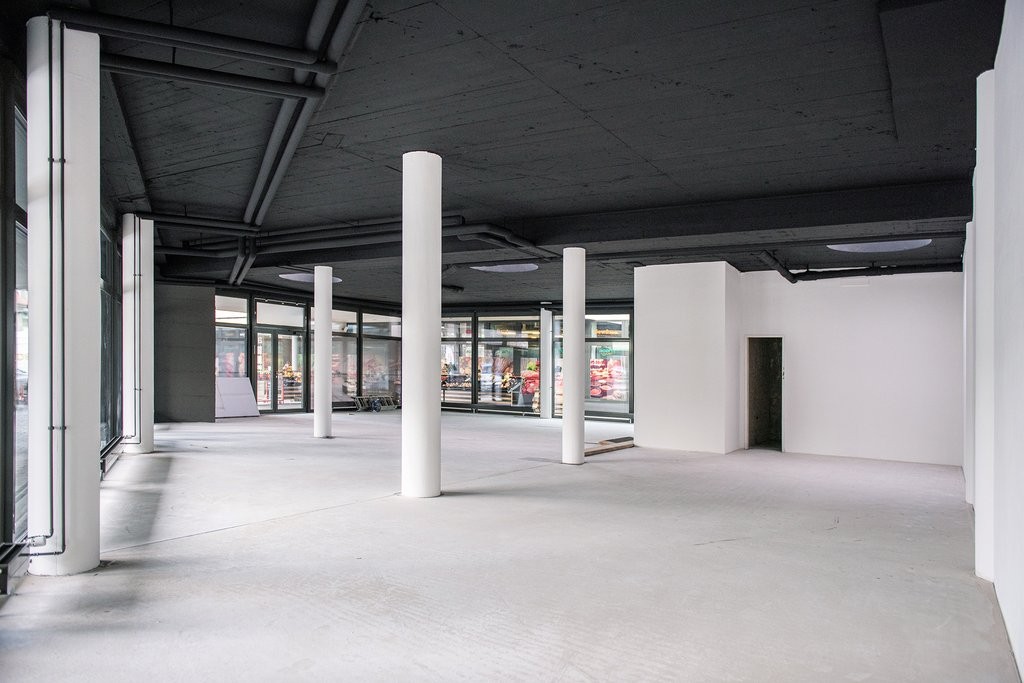 Commerce de 179m², photo 4 sur 8