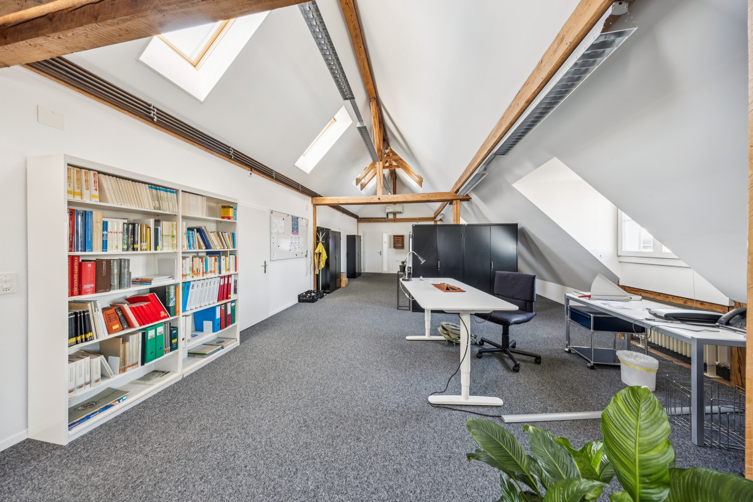 606m² bureau, photo 3 sur 10