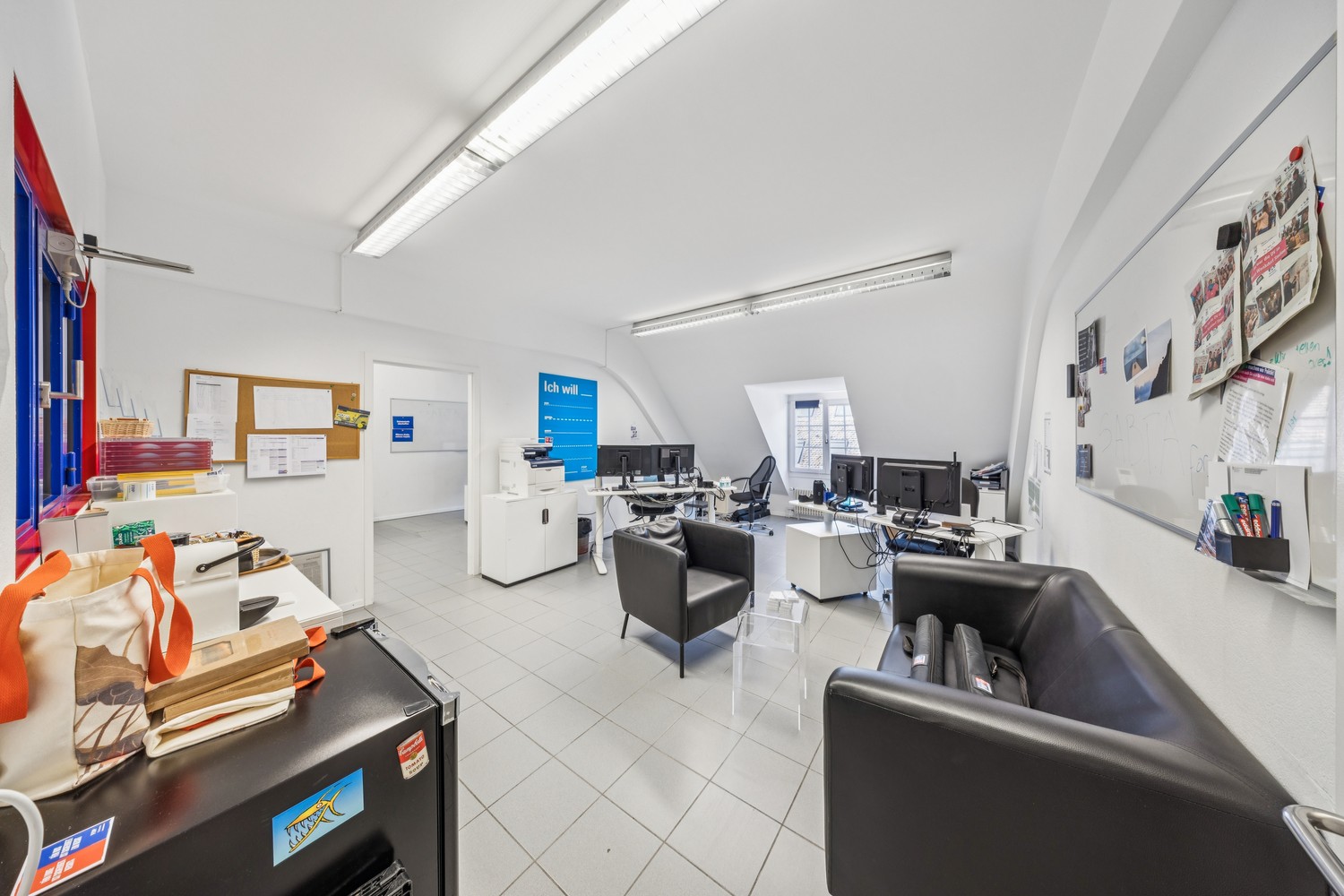 606m² bureau, photo 2 sur 10