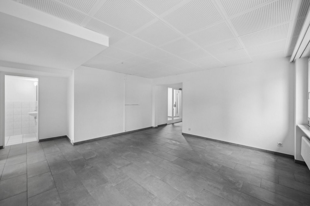80m² bureau