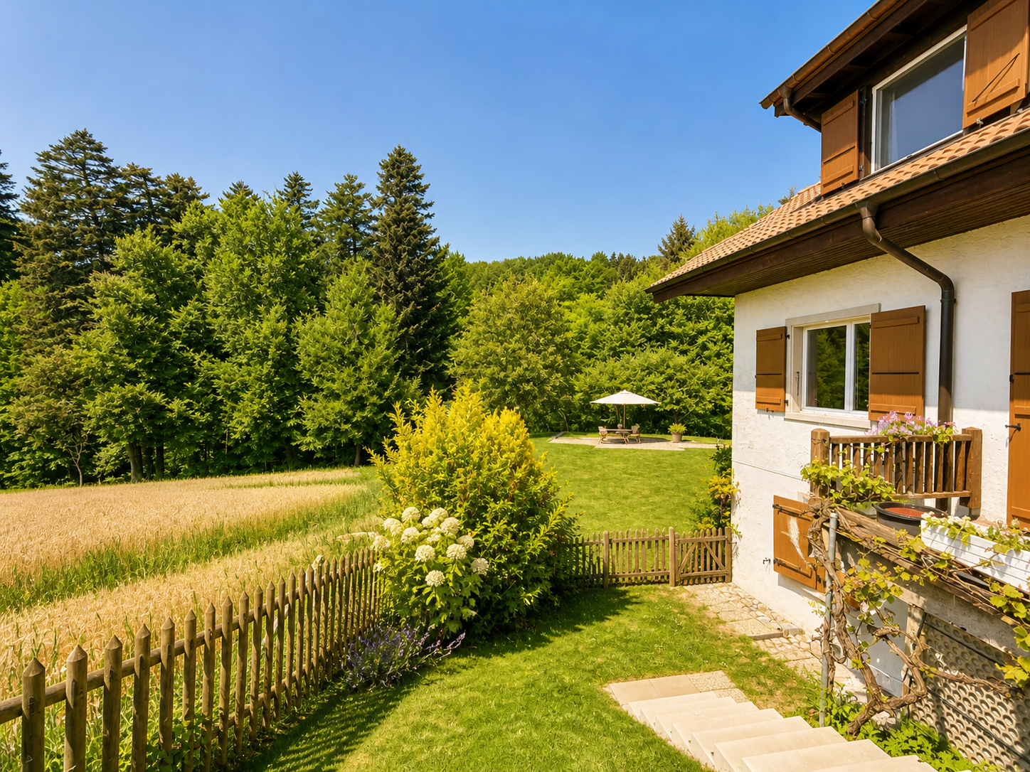 5 rooms villa