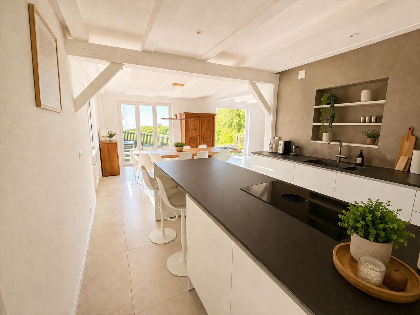5 rooms villa