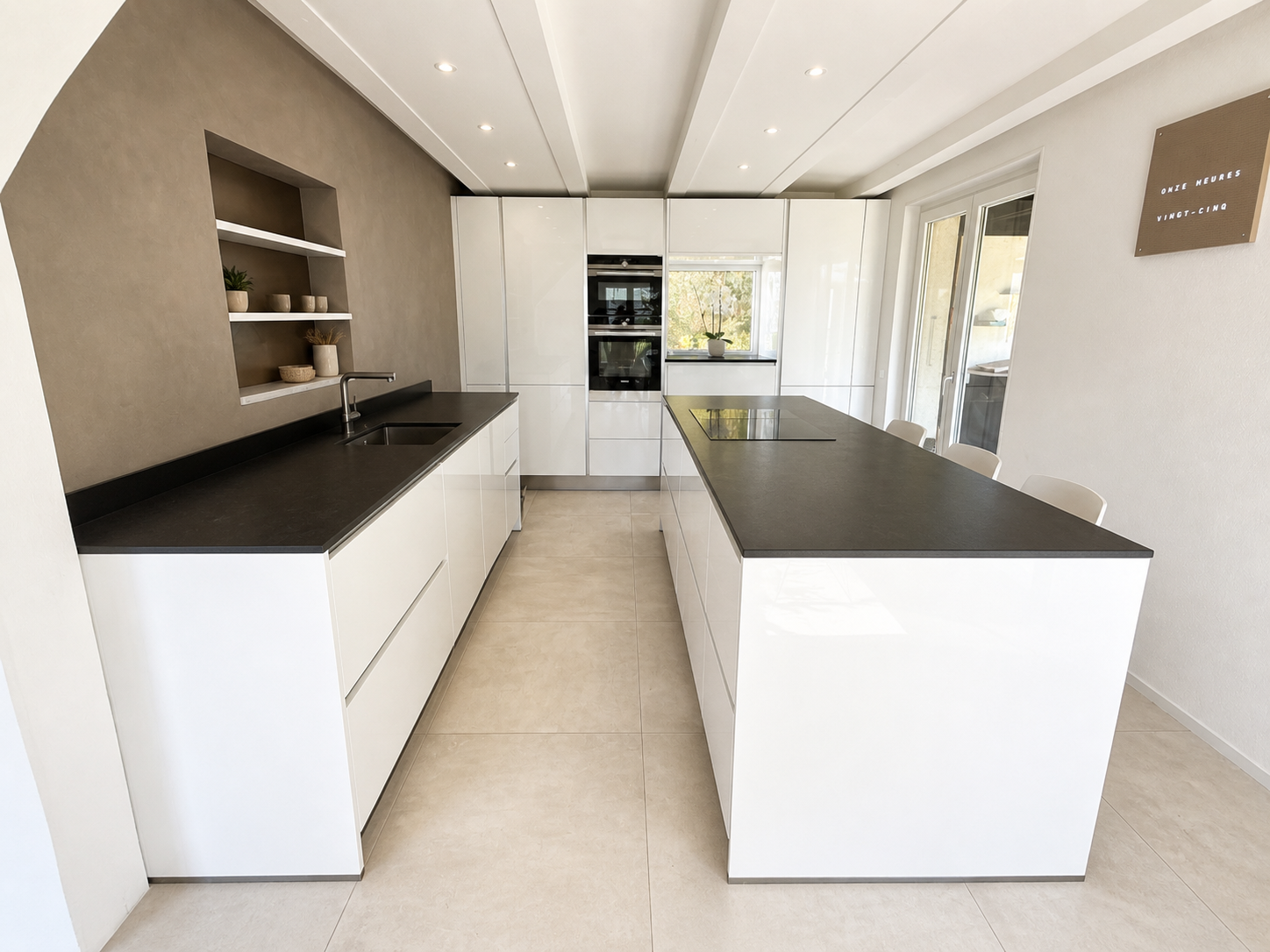 5 rooms villa