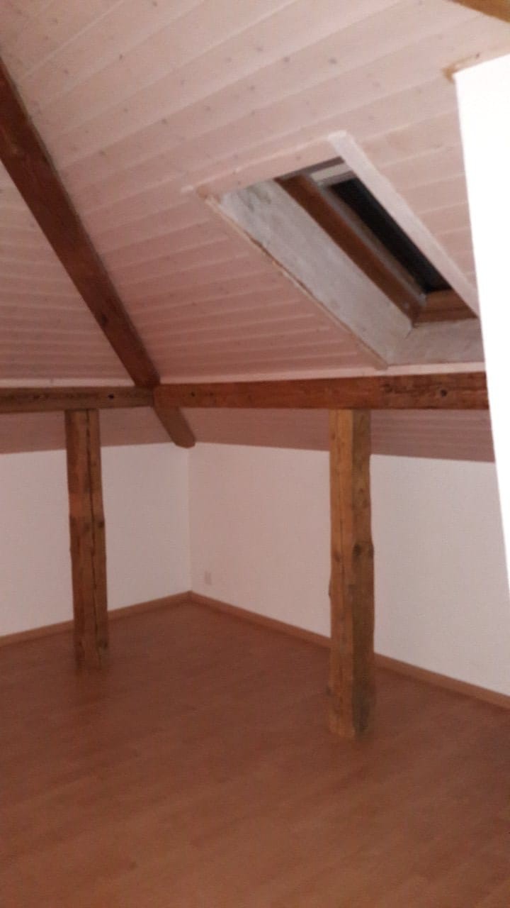 Appartement mansardé de 4 pièces