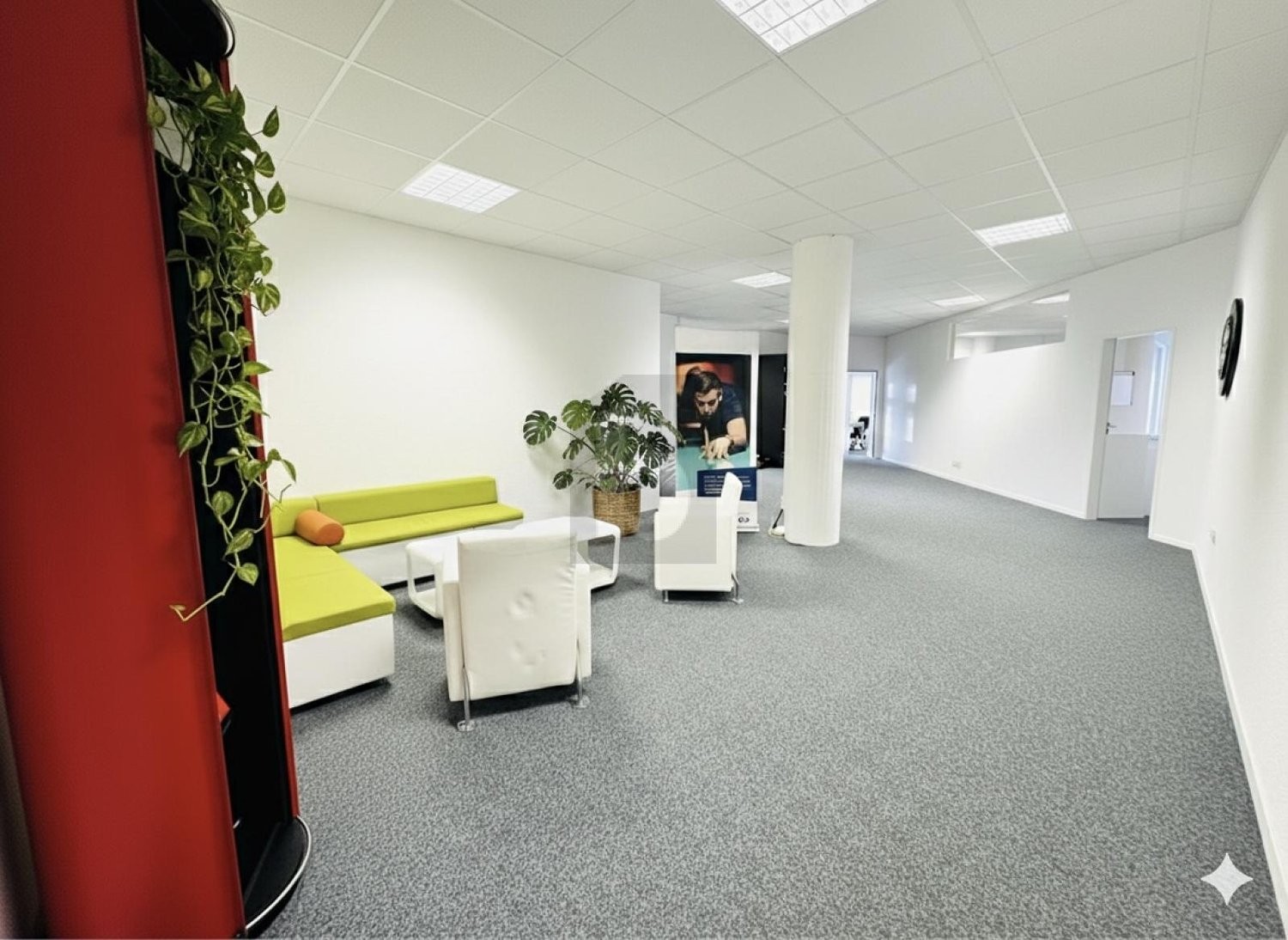 250m² bureau