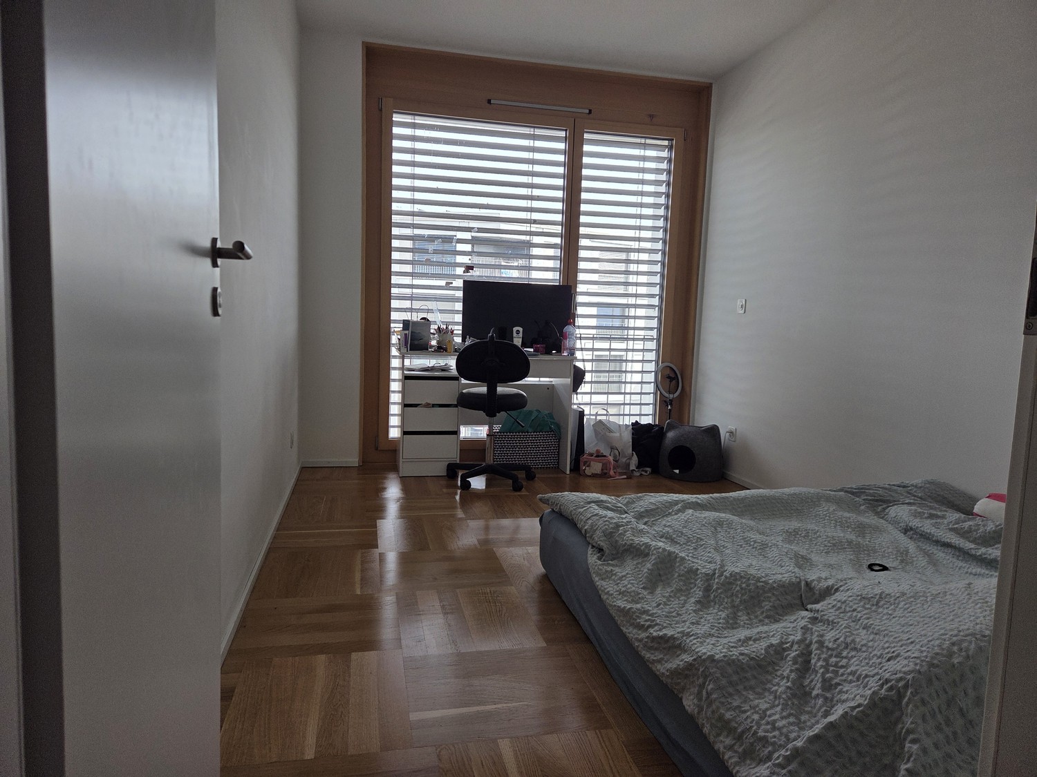 Appartement de 4 ½ pièces
S.P.G
Place de la Navigation 14, CP 1256
1007 Lausanne

Les visites peuvent être organisées via le formulaire de contact., photo 4 sur 8