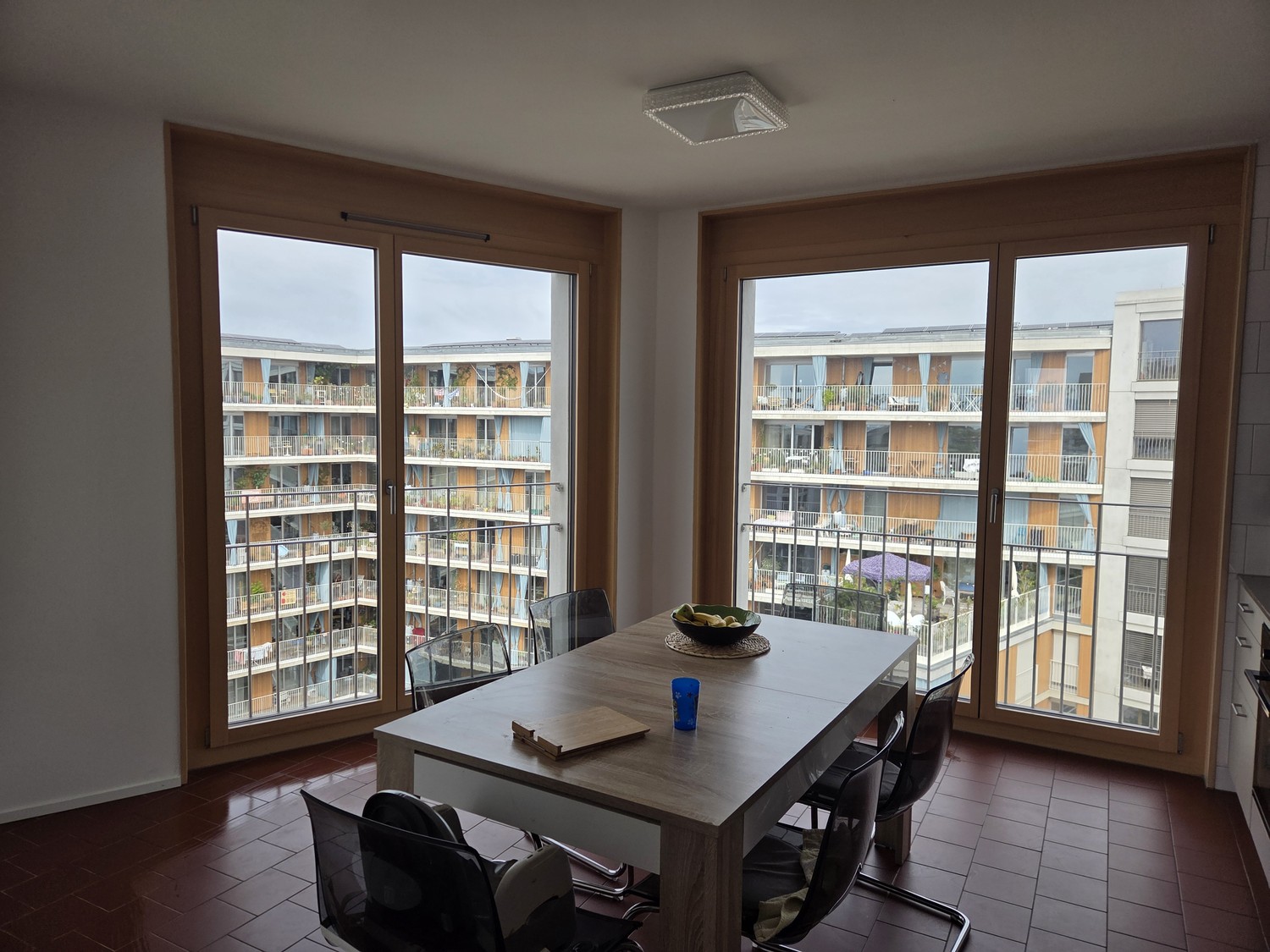 Appartement de 4 ½ pièces
S.P.G
Place de la Navigation 14, CP 1256
1007 Lausanne

Les visites peuvent être organisées via le formulaire de contact., photo 7 sur 8