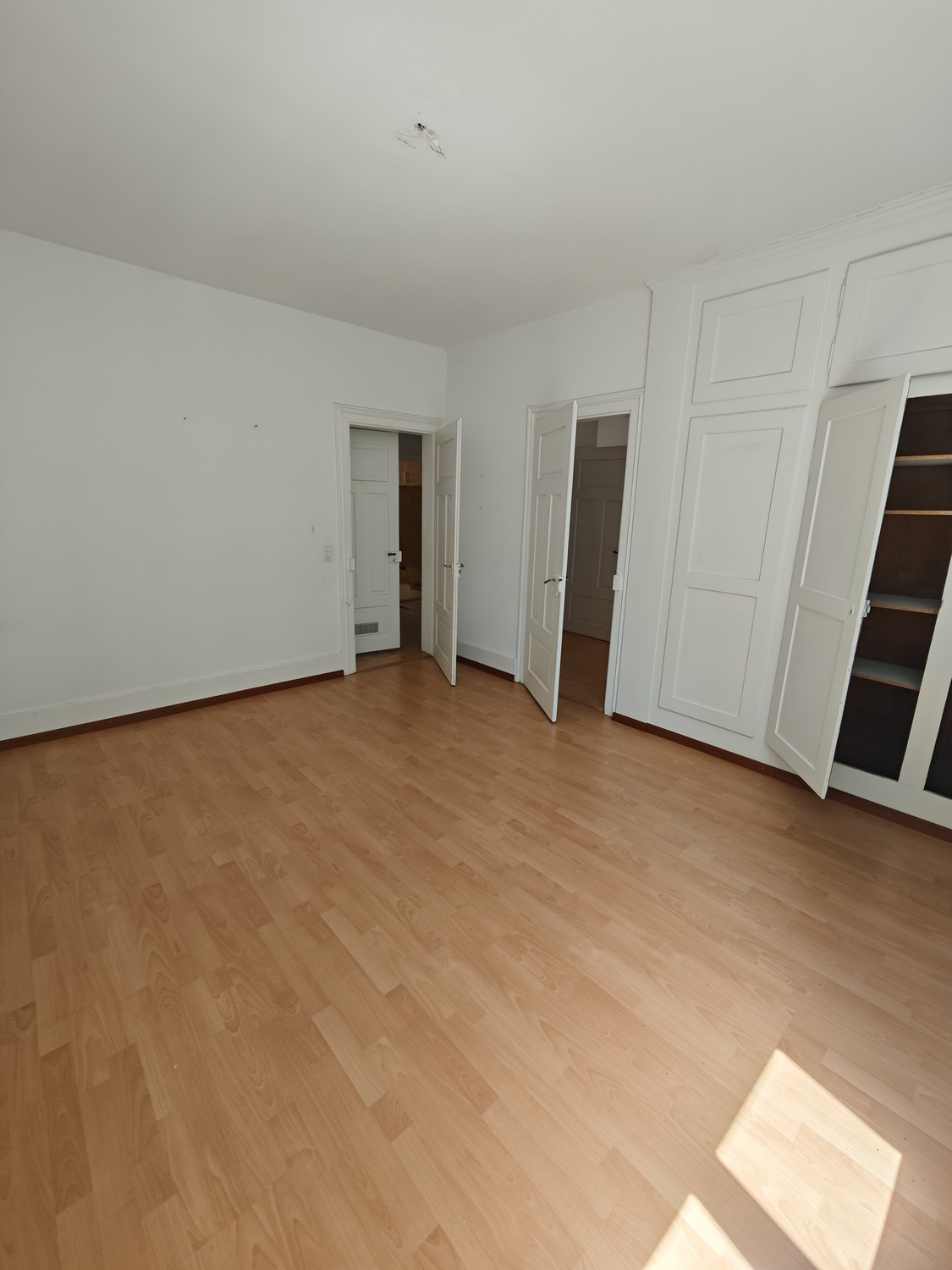 Chambre en colocation, photo 1 sur 3