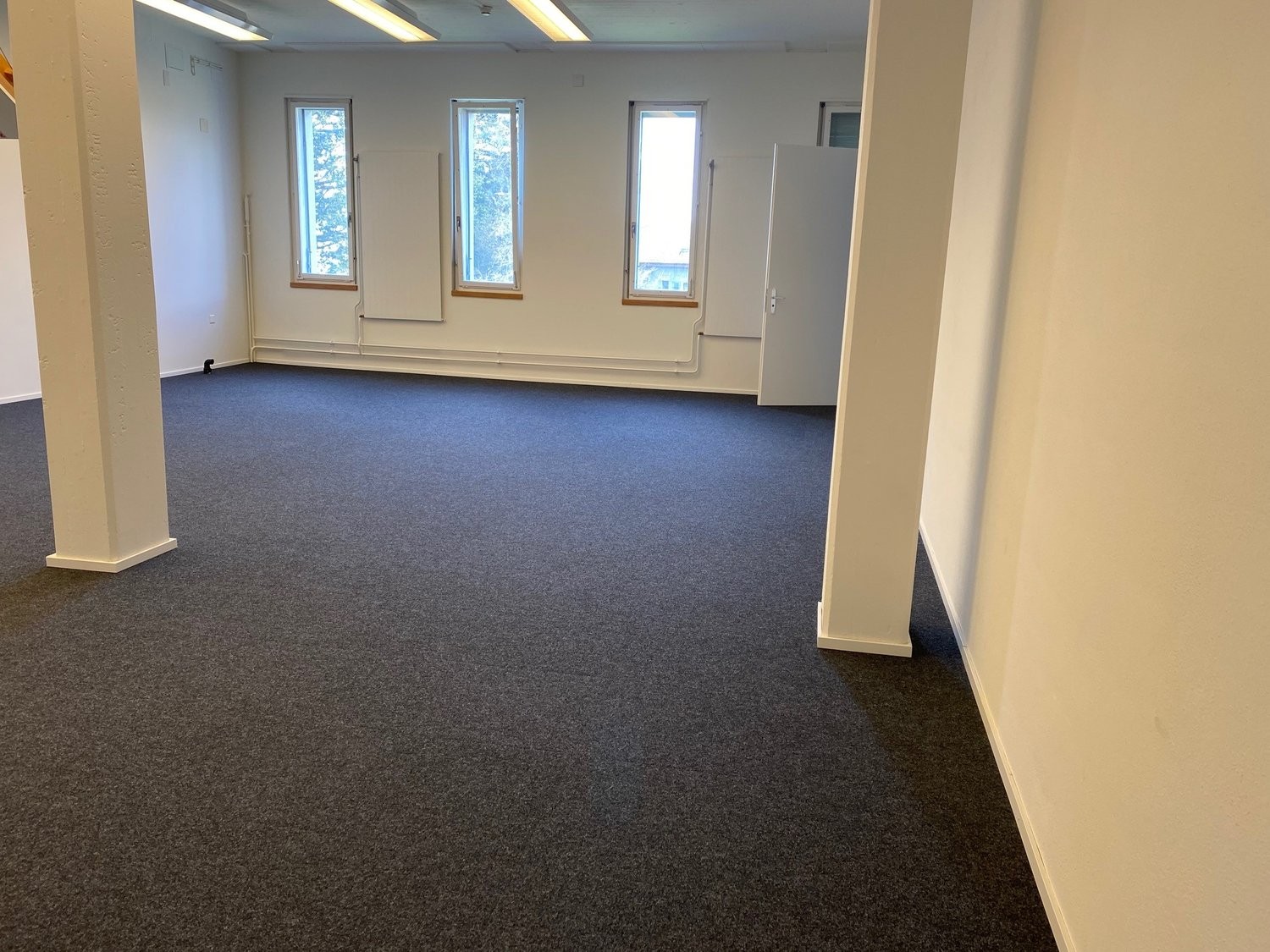 145m² commercial