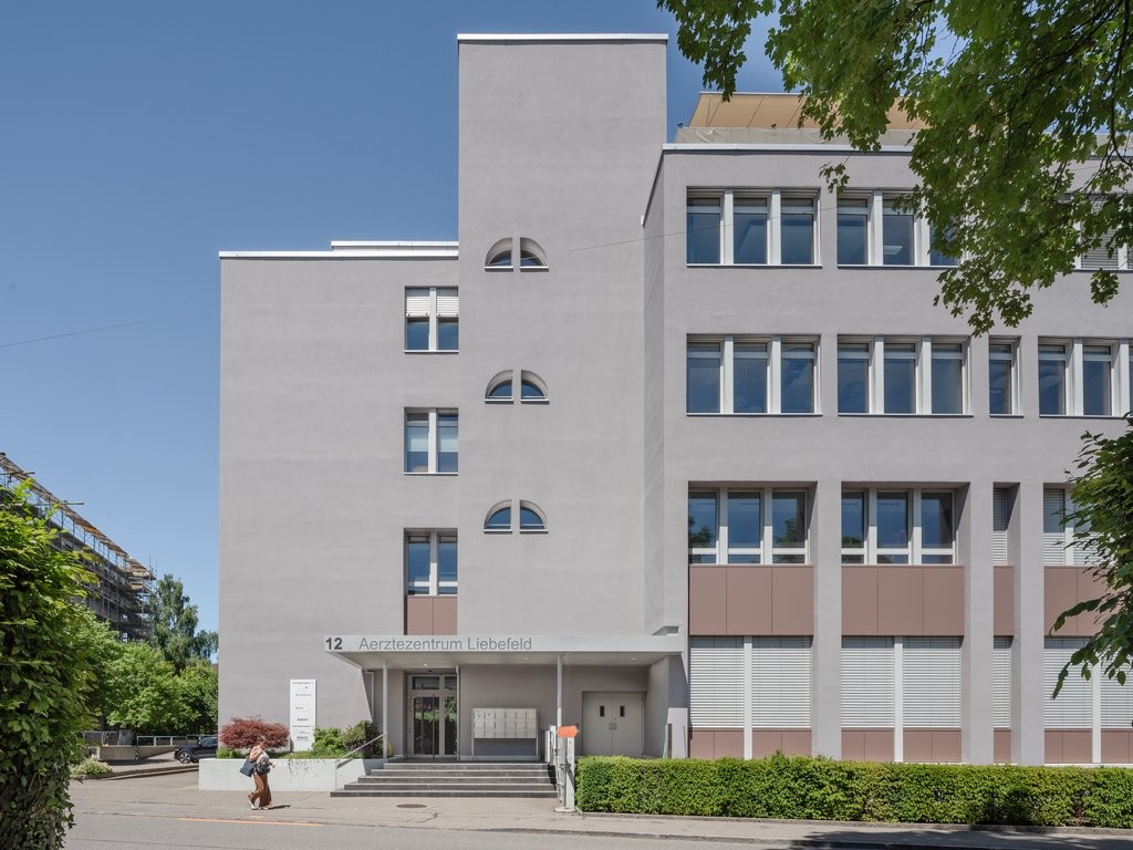 1486m² commercial