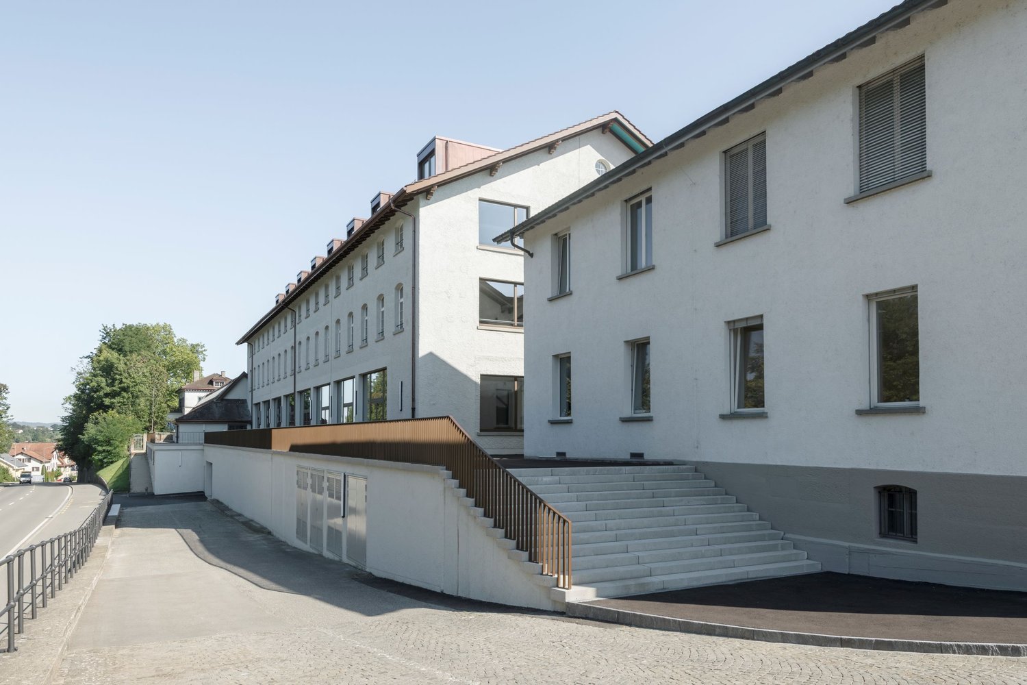 230m² commercial, photo 8 sur 8