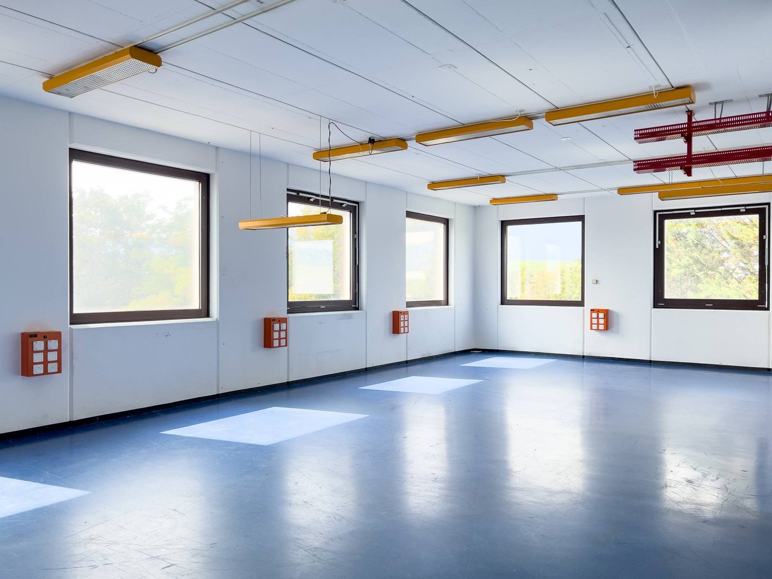 420m² commercial, photo 7 sur 9