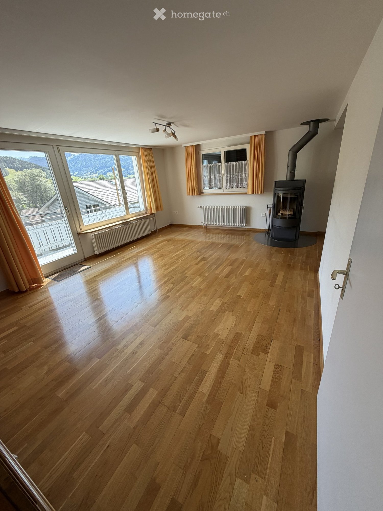 Maison individuelle de 8 pièces, photo 1 sur 5